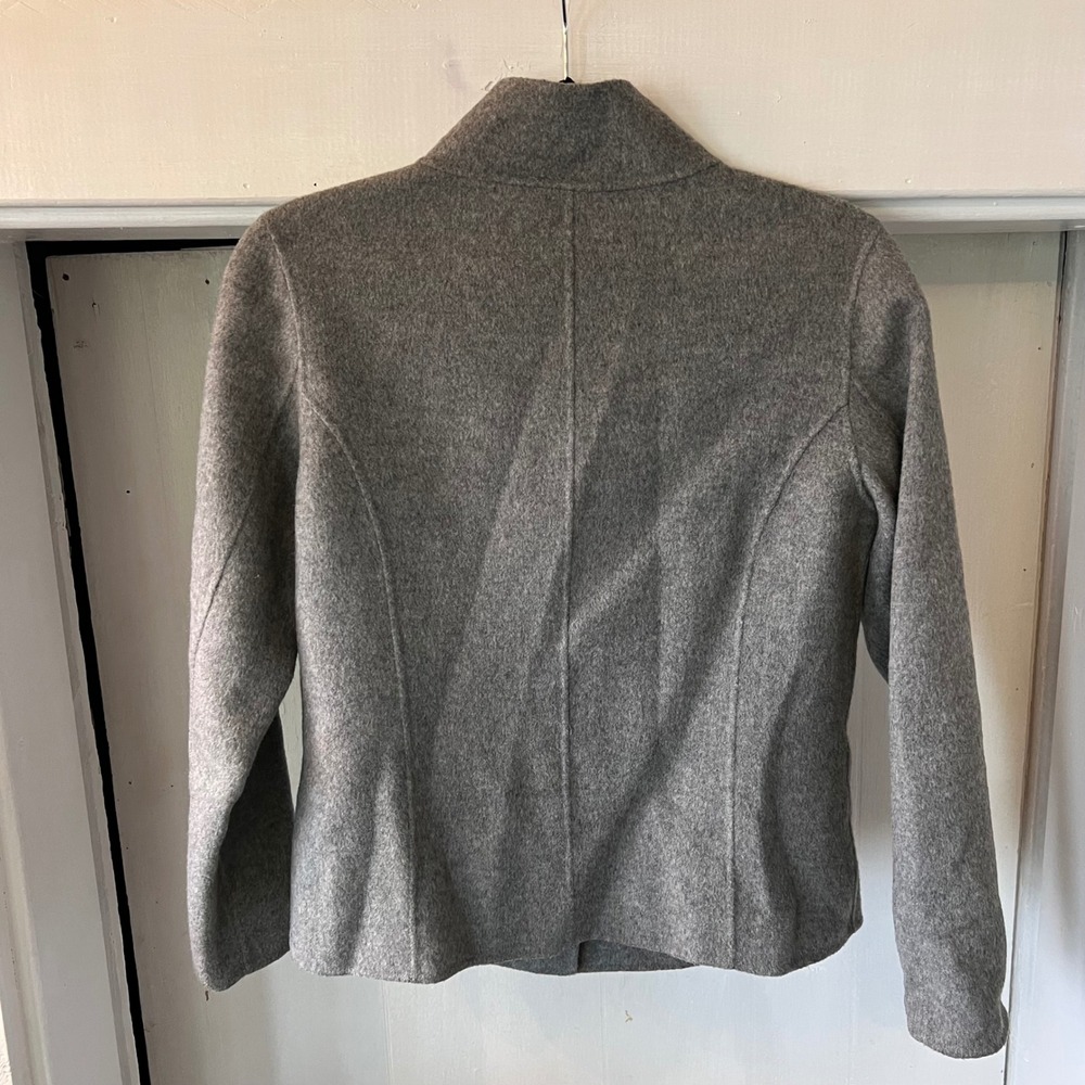 Talbots Womens Gray Wool Blend Blazer Jacket Sz 2 Mock Neck Button Front Pockets - Picture 3 of 7